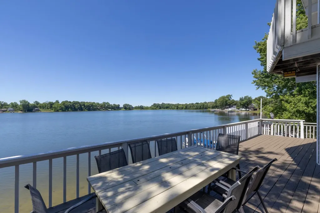 68388 Dailey Road Ontwa Township MI 49112