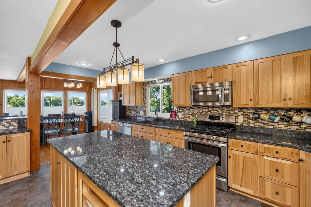 68388 Dailey Road Ontwa Township MI 49112