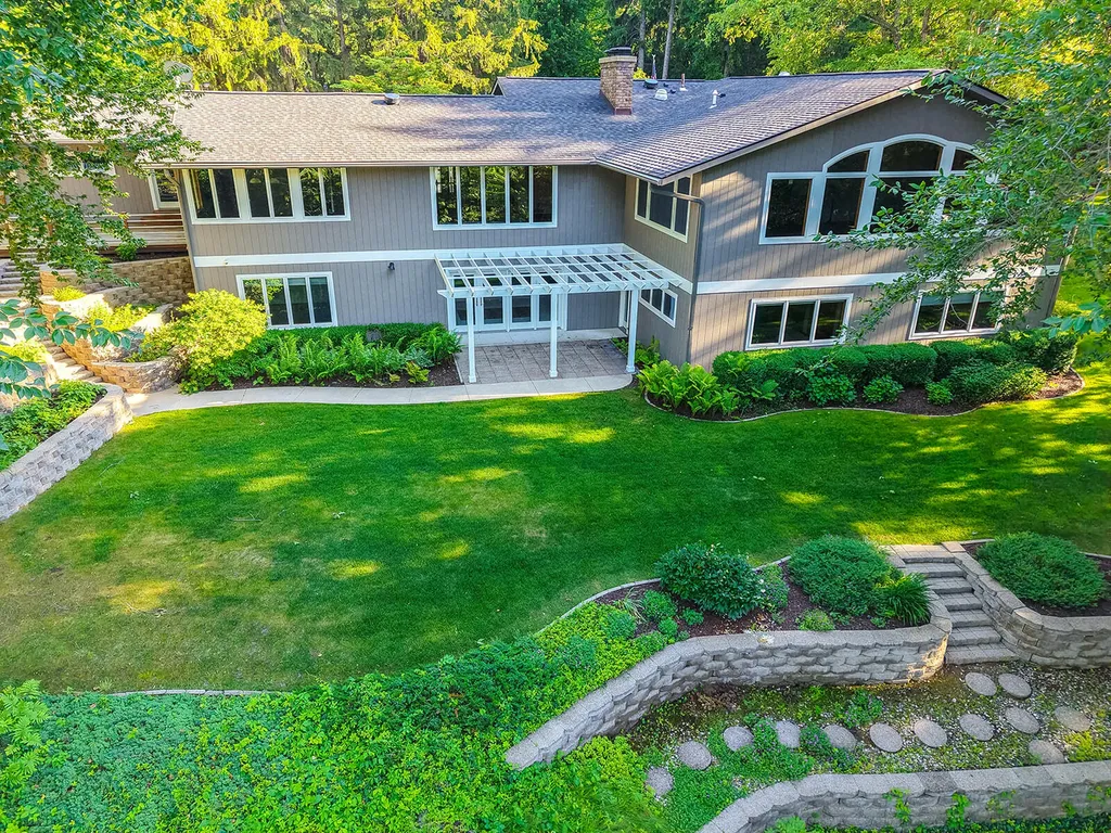 6697 Warren Woods Road Chikaming Township MI 49128