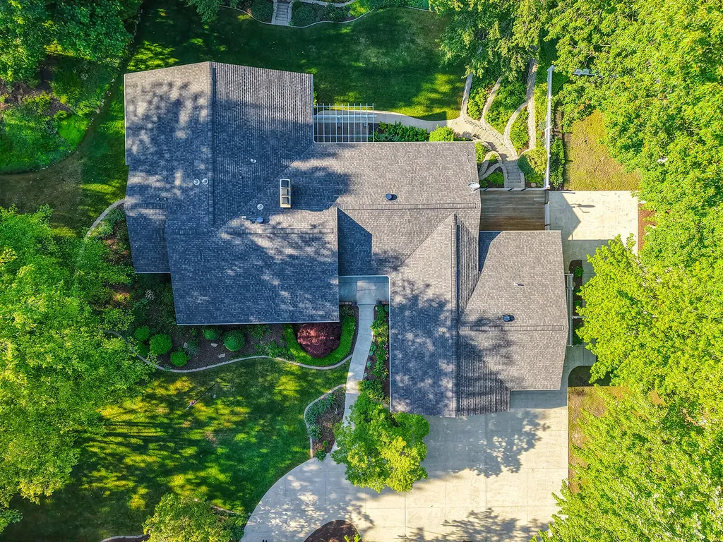 6697 Warren Woods Road Chikaming Township MI 49128