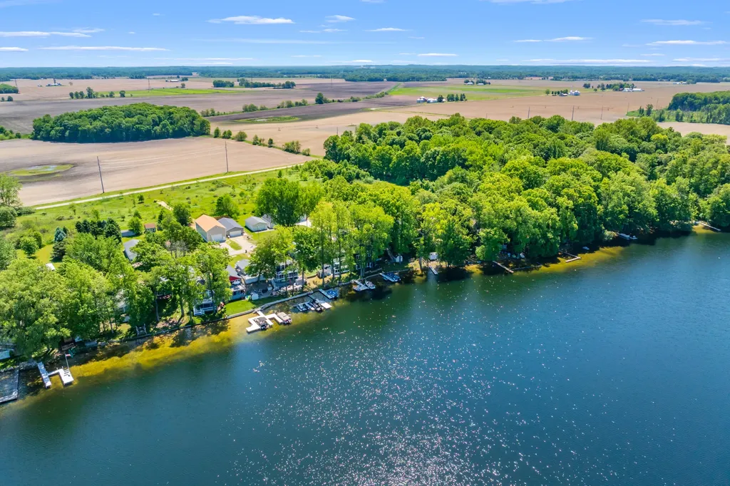 50400 Taylor Drive Marcellus Township MI 49067