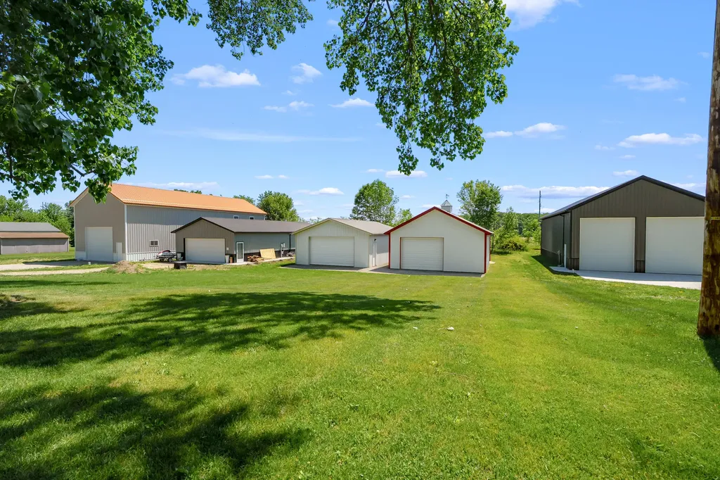 50400 Taylor Drive Marcellus Township MI 49067