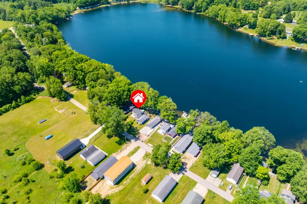 50400 Taylor Drive Marcellus Township MI 49067