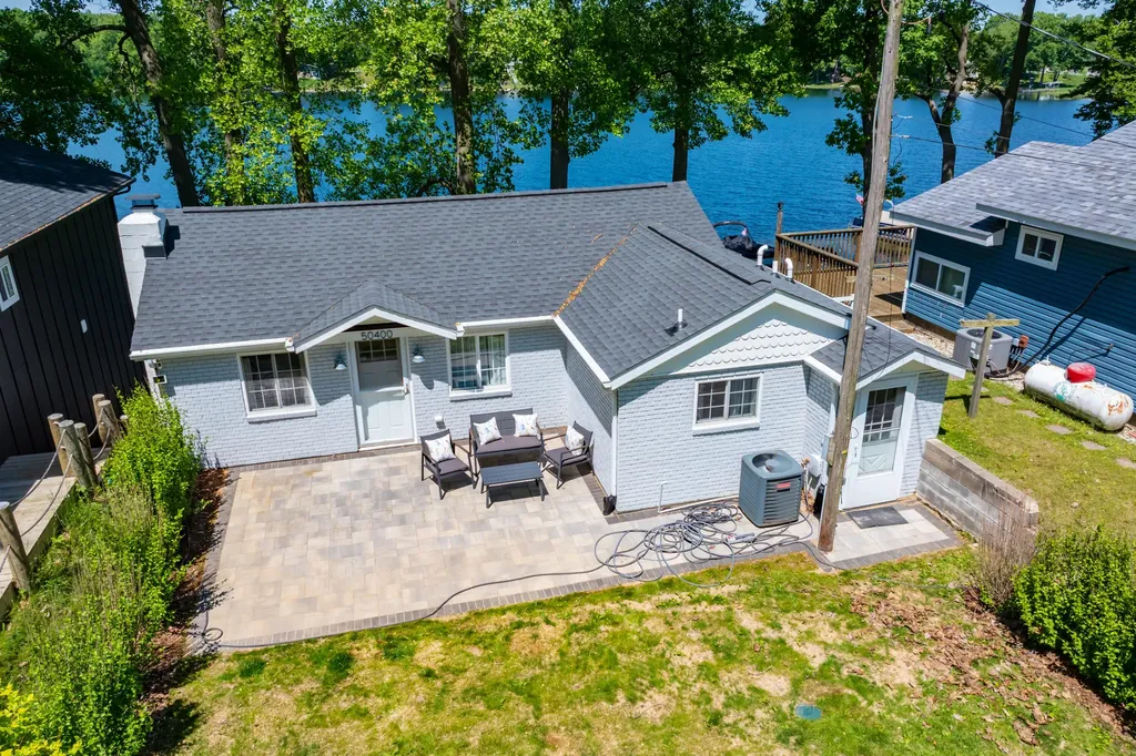 50400 Taylor Drive Marcellus Township MI 49067