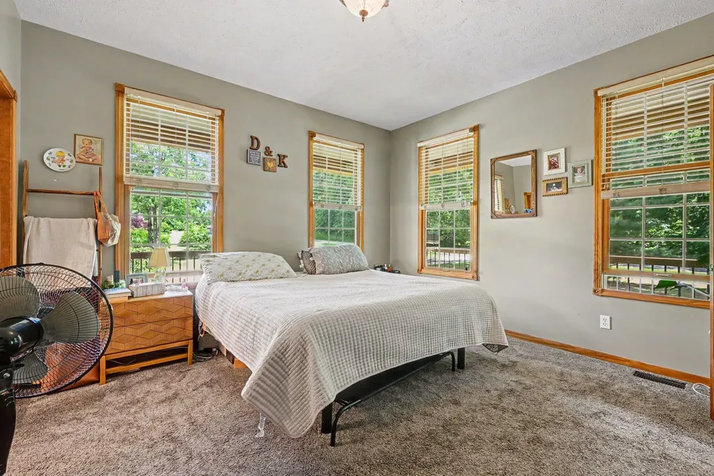 15757 Oakshore Drive Fabius Township MI 49093