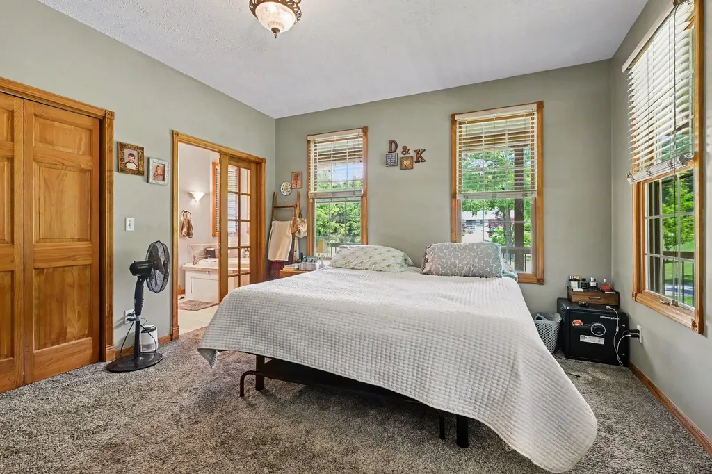 15757 Oakshore Drive Fabius Township MI 49093