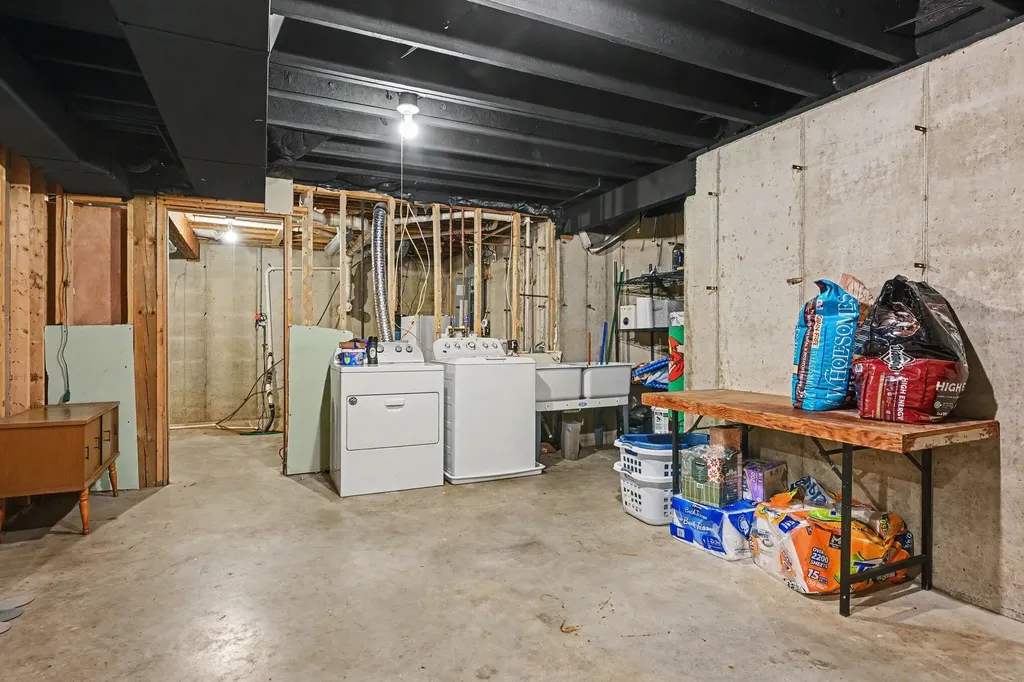 15757 Oakshore Drive Fabius Township MI 49093
