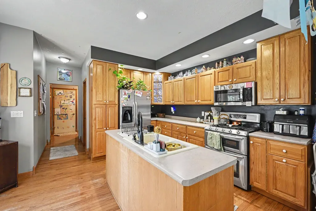 15757 Oakshore Drive Fabius Township MI 49093