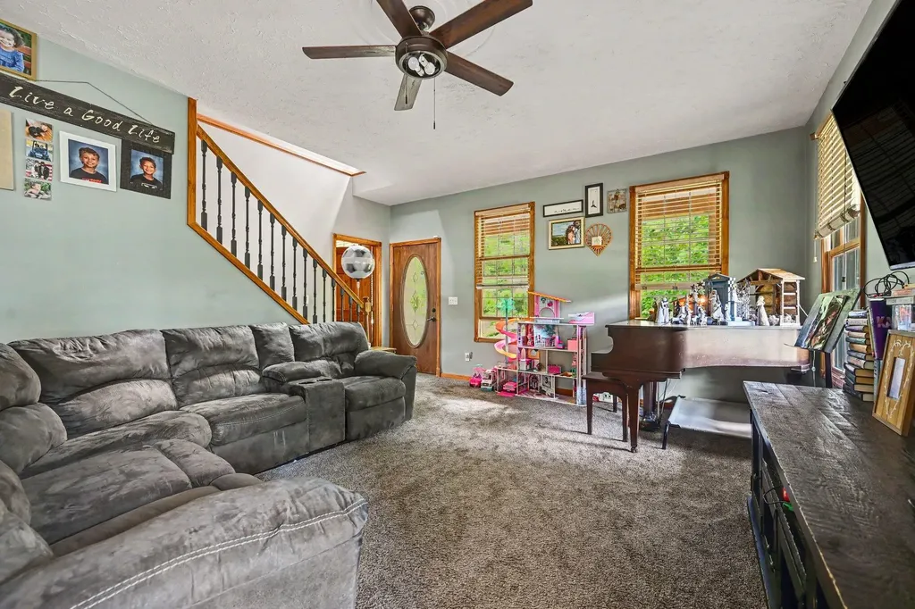 15757 Oakshore Drive Fabius Township MI 49093