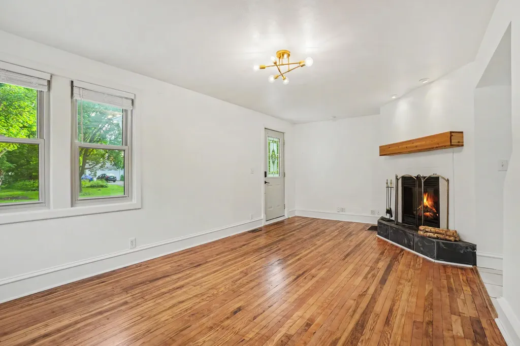 220 E James Street Lawrence Village MI 49064