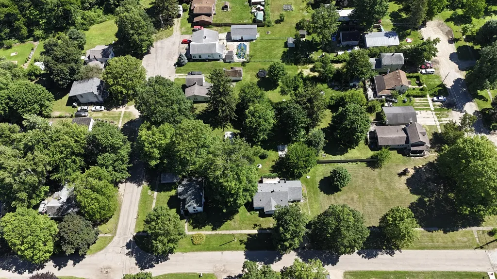 220 E James Street Lawrence Village MI 49064