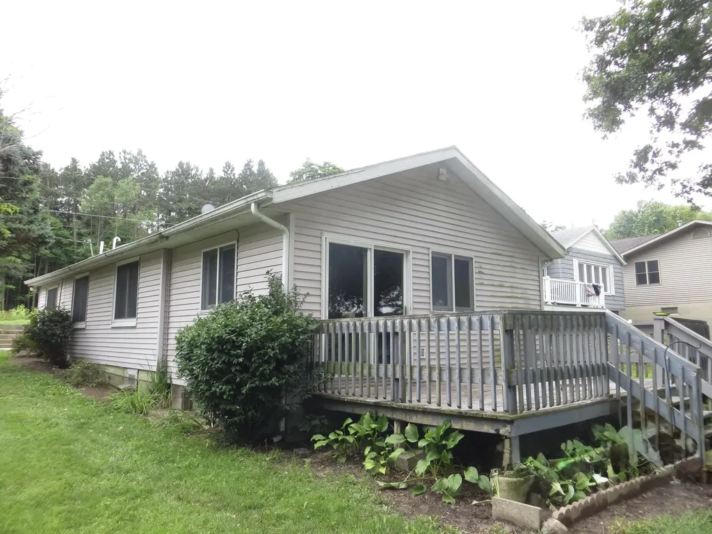 25012 Kenneth Avenue Ontwa Township MI 49112