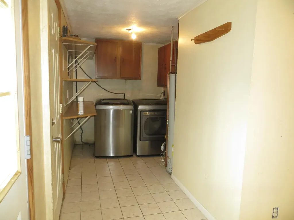 25012 Kenneth Avenue Ontwa Township MI 49112