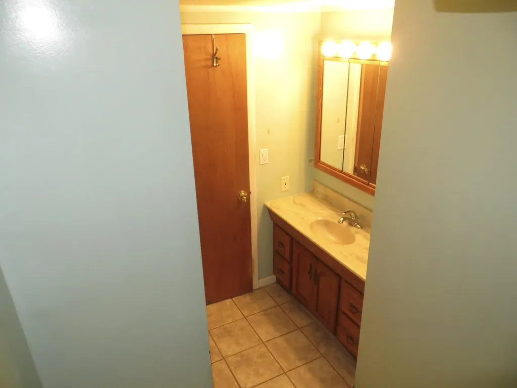 25012 Kenneth Avenue Ontwa Township MI 49112