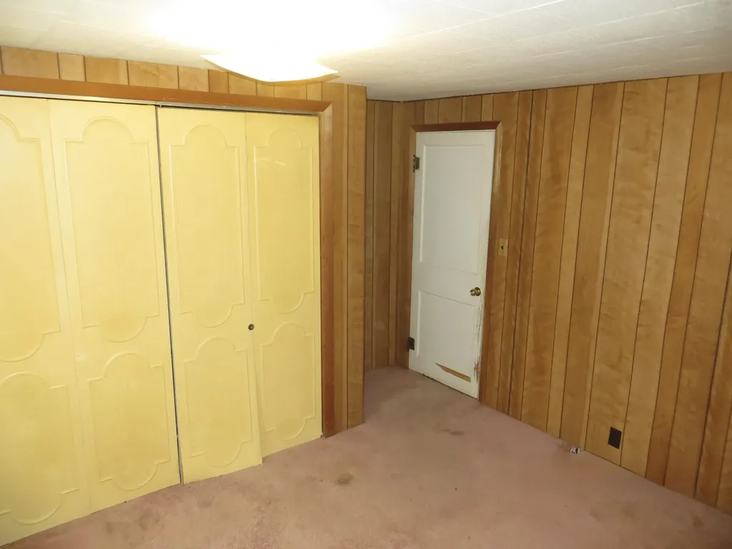 25012 Kenneth Avenue Ontwa Township MI 49112