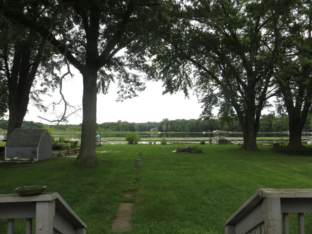 25012 Kenneth Avenue Ontwa Township MI 49112