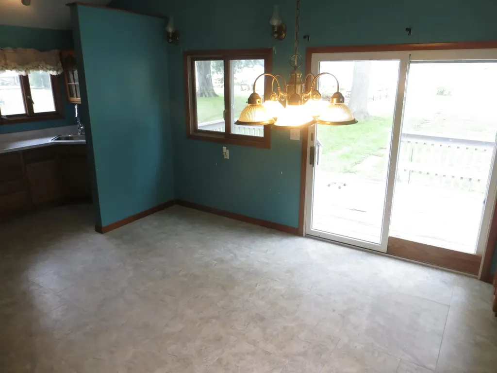 25012 Kenneth Avenue Ontwa Township MI 49112