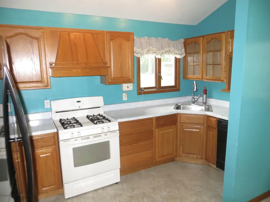 25012 Kenneth Avenue Ontwa Township MI 49112