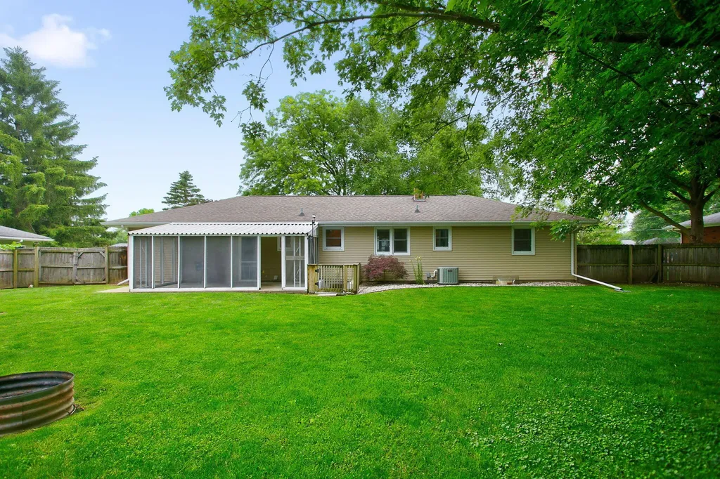 8364 Harvest Avenue Richland Township MI 49083