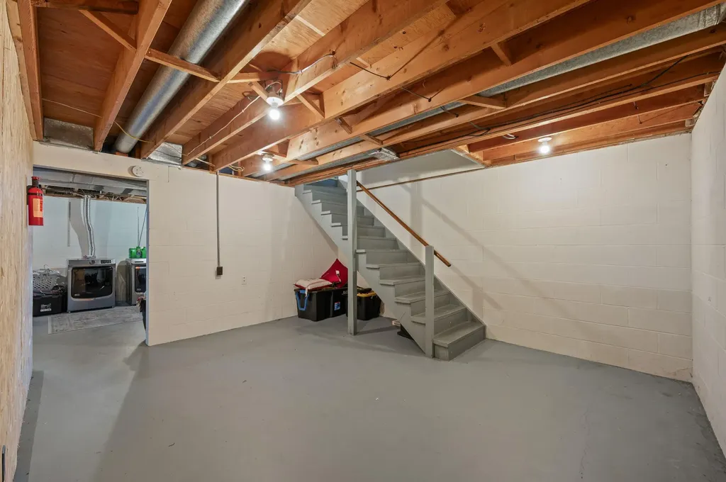 5640 Tilly Road Royalton Township MI 49085