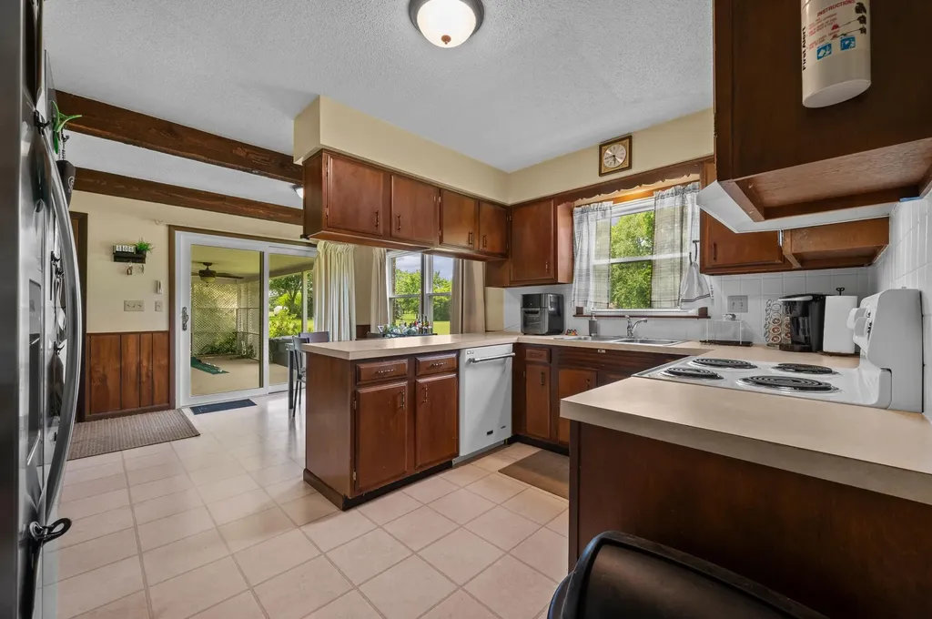 5640 Tilly Road Royalton Township MI 49085