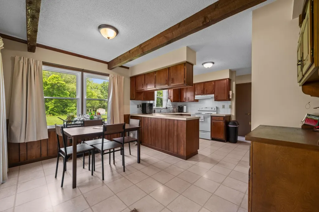 5640 Tilly Road Royalton Township MI 49085