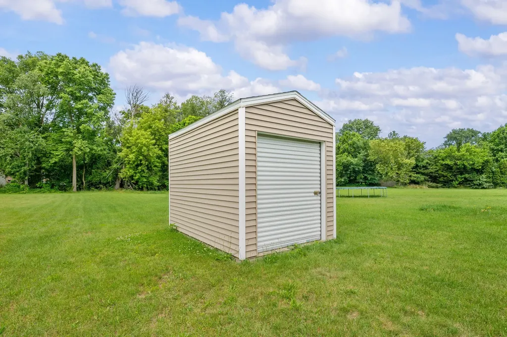 5640 Tilly Road Royalton Township MI 49085