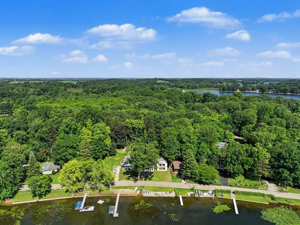 50756 Garrett Road Silver Creek Township MI 49047