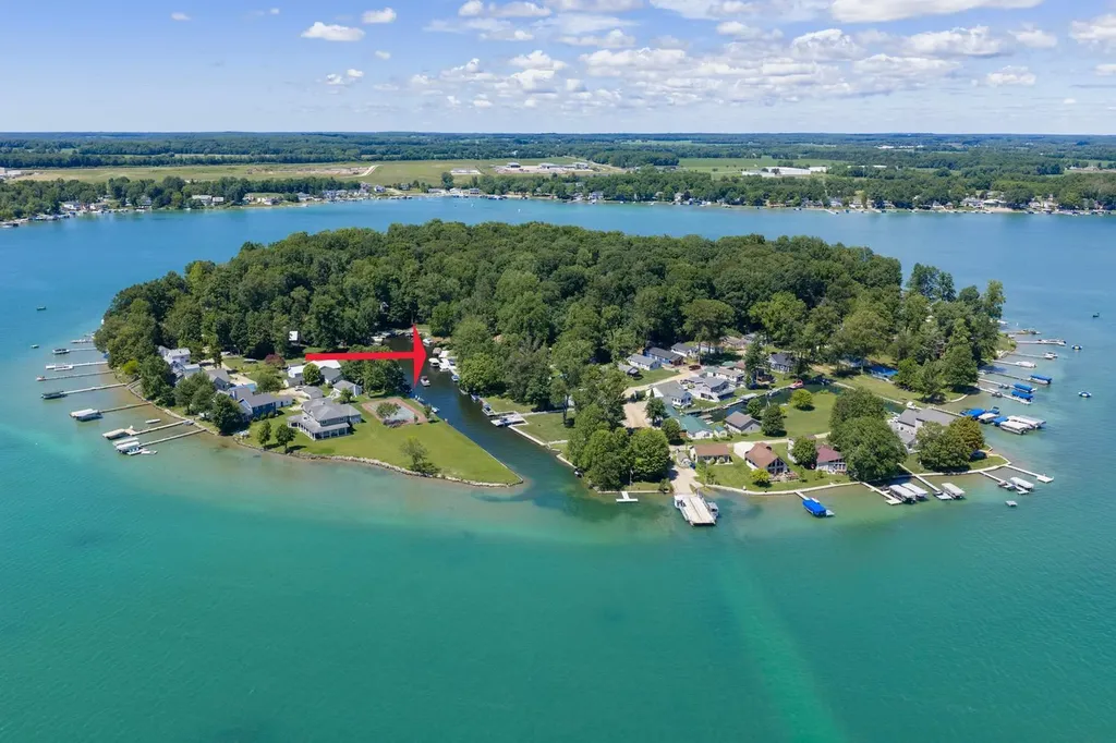 61626 Lagoon Drive Penn Township MI 49031