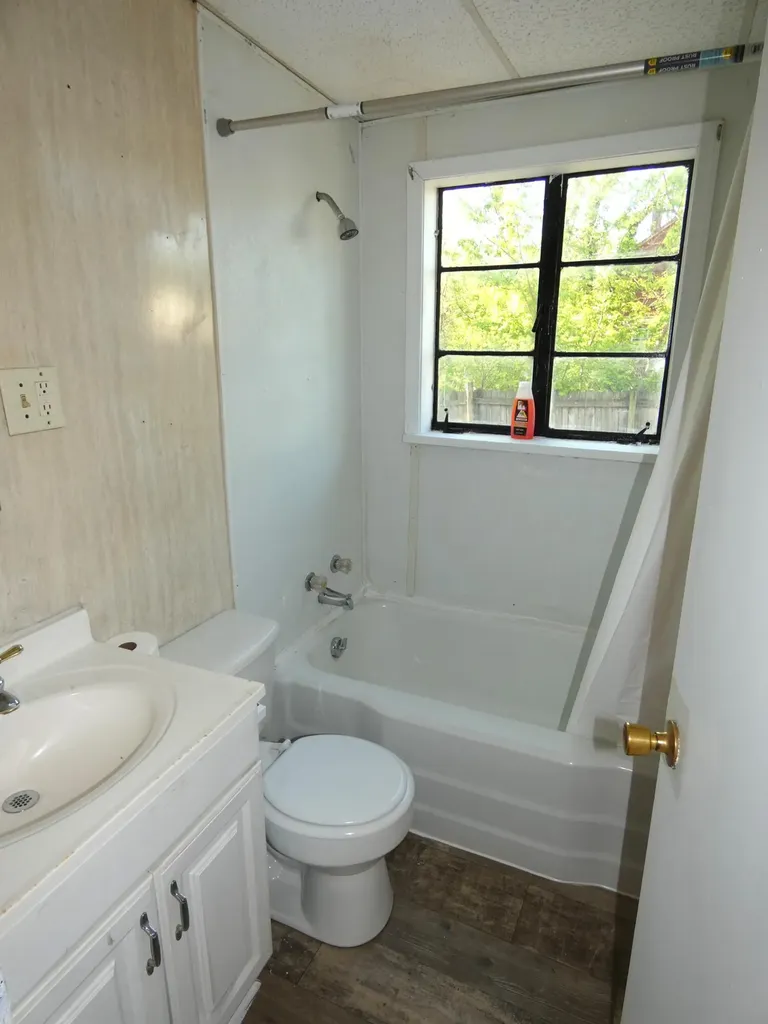 1627 Ogden Avenue Benton Charter Township MI 49022