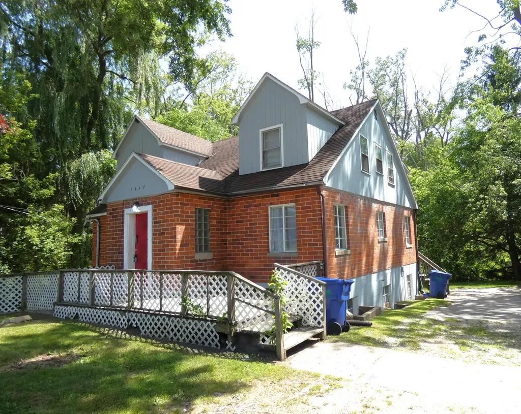 1627 Ogden Avenue Benton Charter Township MI 49022