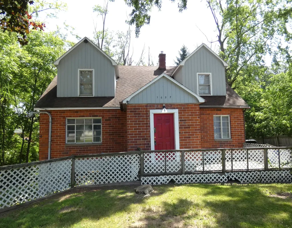1627 Ogden Avenue Benton Charter Township MI 49022
