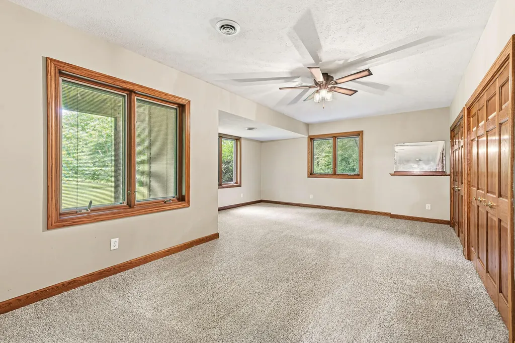 12033 Shavehead Porter Township MI 49061