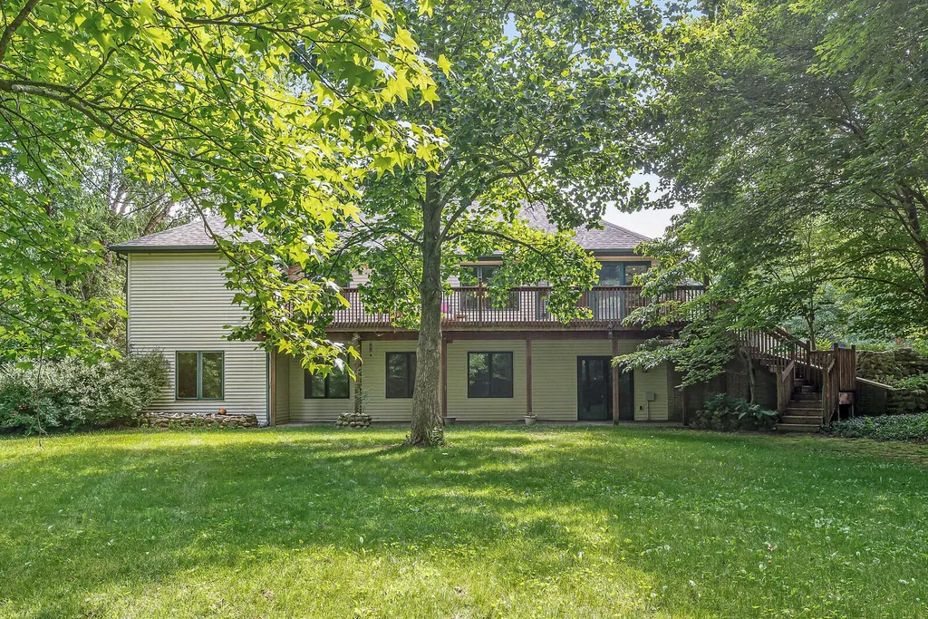 12033 Shavehead Porter Township MI 49061