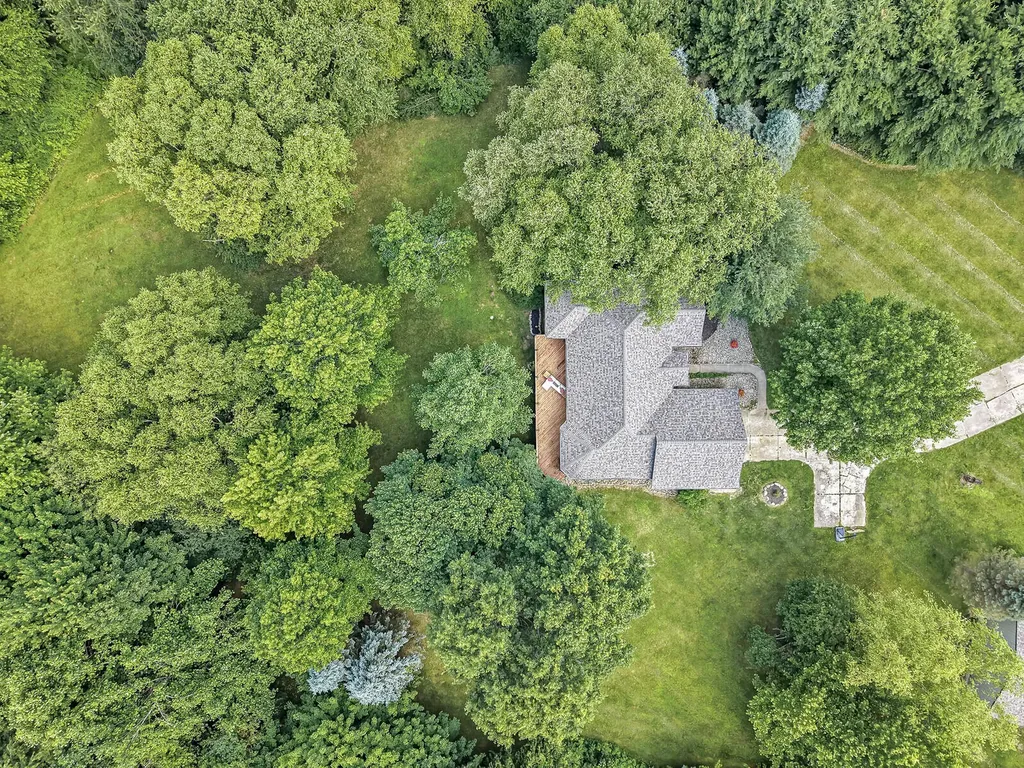 12033 Shavehead Porter Township MI 49061