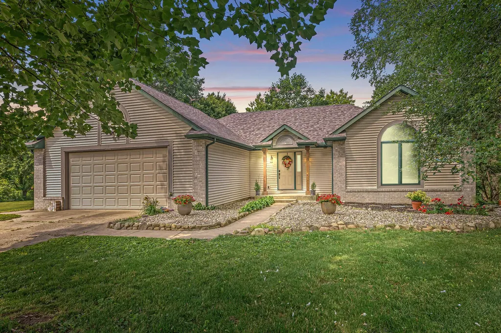 12033 Shavehead Porter Township MI 49061