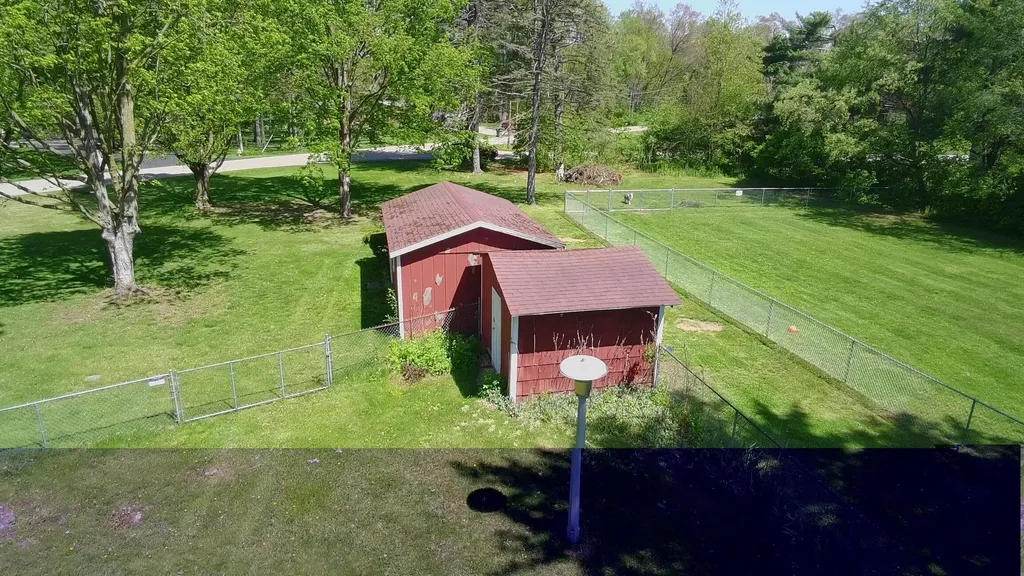1063 Almaugus Drive Howard Township MI 49120