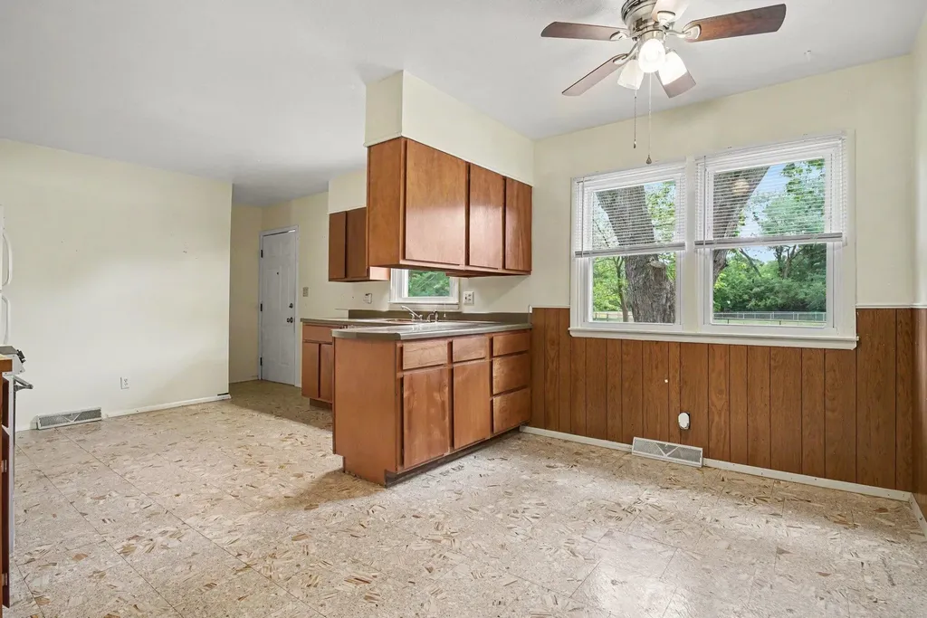 1063 Almaugus Drive Howard Township MI 49120
