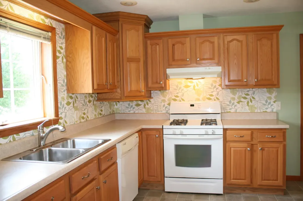 14021 Pardee Road Weesaw Township MI 49107