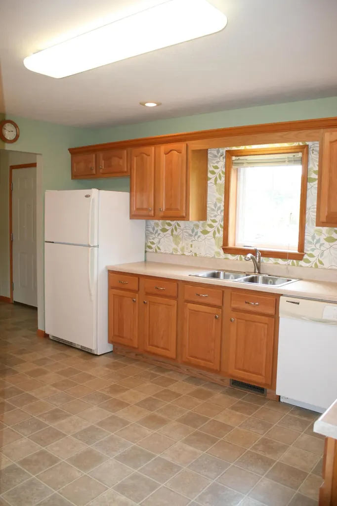 14021 Pardee Road Weesaw Township MI 49107