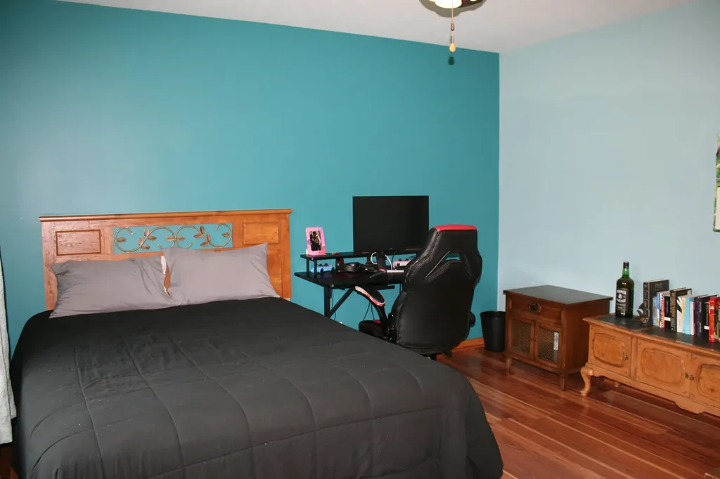 14021 Pardee Road Weesaw Township MI 49107