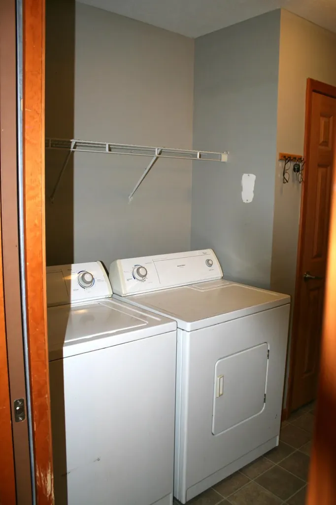 14021 Pardee Road Weesaw Township MI 49107