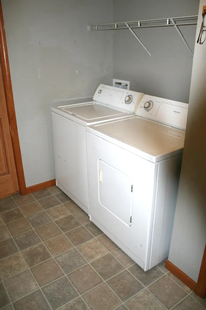 14021 Pardee Road Weesaw Township MI 49107