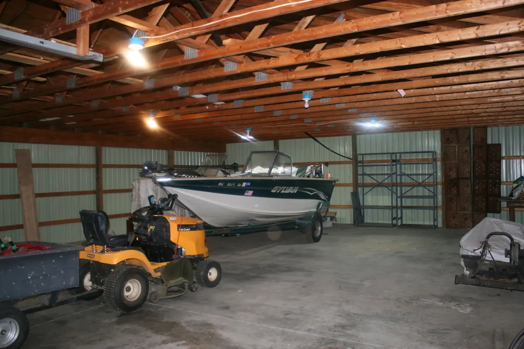 14021 Pardee Road Weesaw Township MI 49107