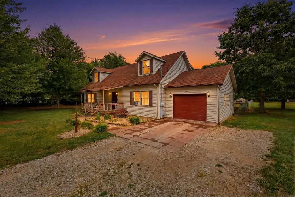 5850 E Napier Avenue Bainbridge Township MI 49022