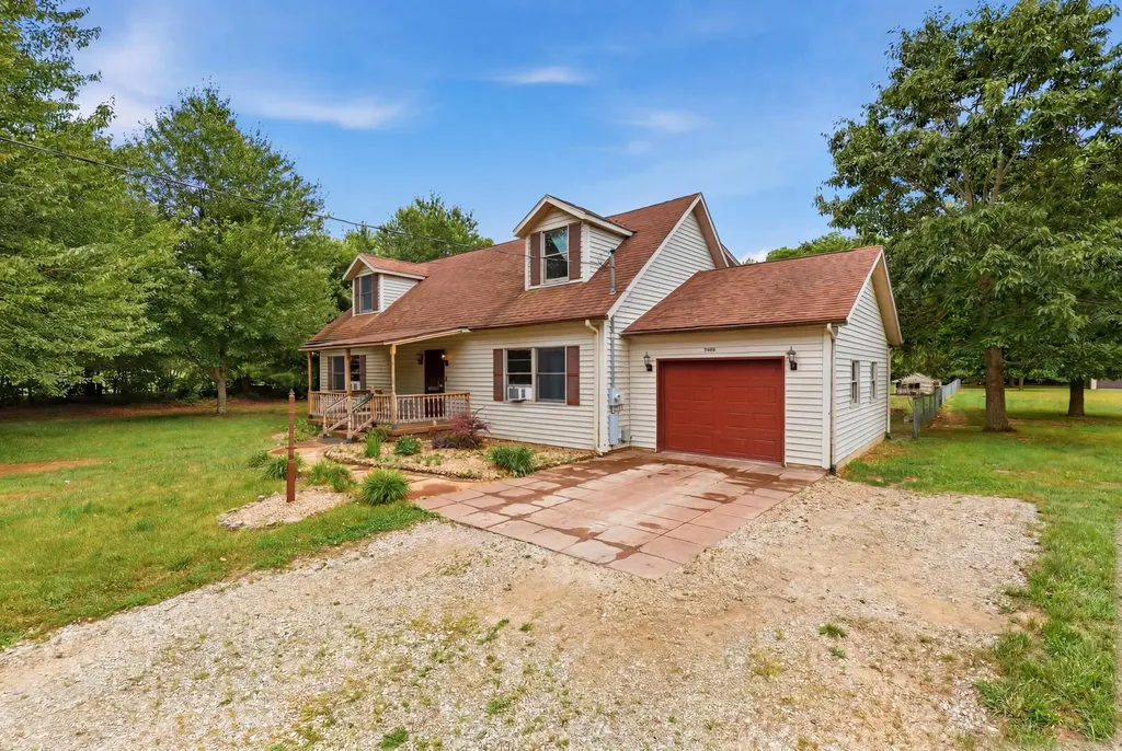 5850 E Napier Avenue Bainbridge Township MI 49022