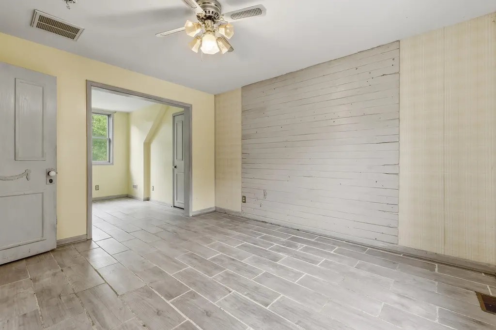 5850 E Napier Avenue Bainbridge Township MI 49022
