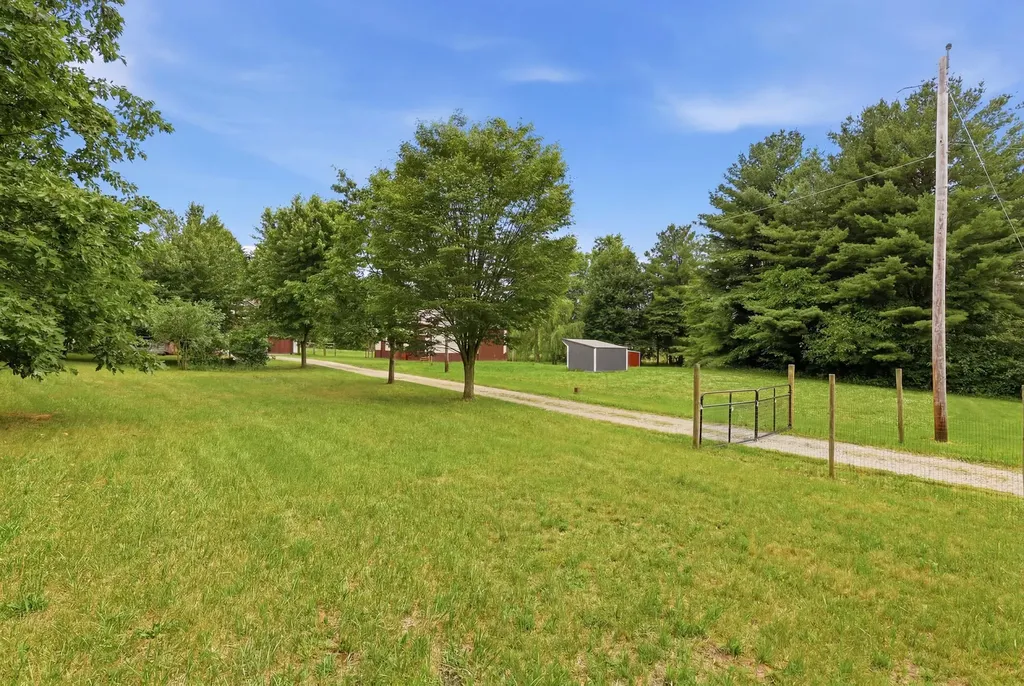 5850 E Napier Avenue Bainbridge Township MI 49022