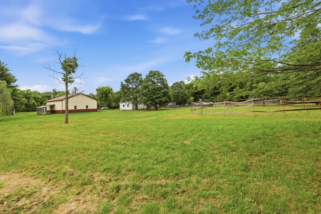5850 E Napier Avenue Bainbridge Township MI 49022