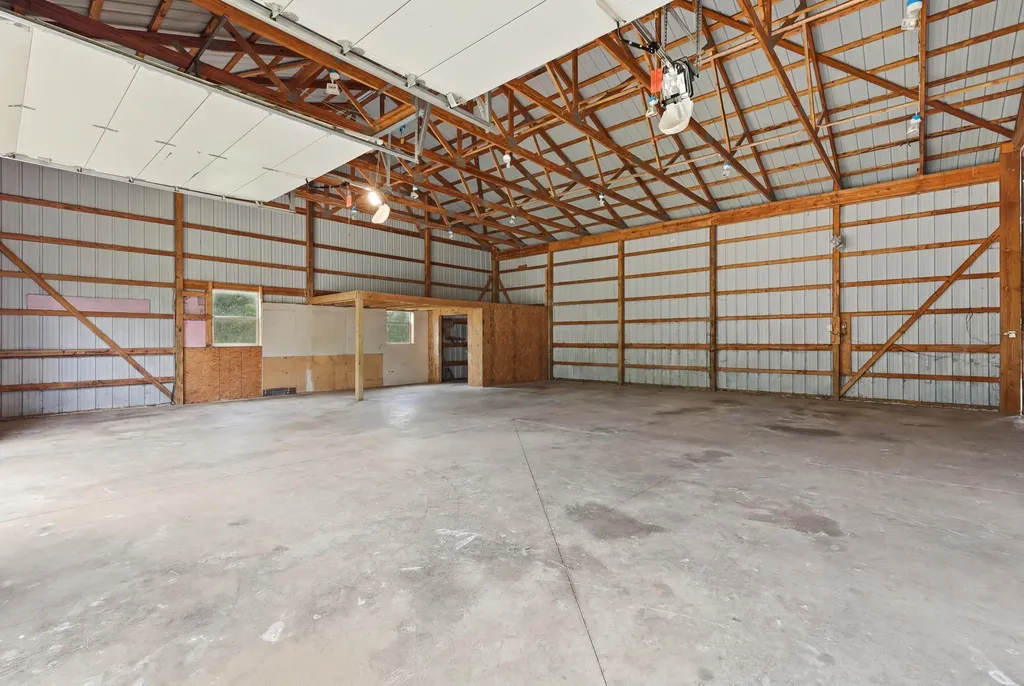 5850 E Napier Avenue Bainbridge Township MI 49022